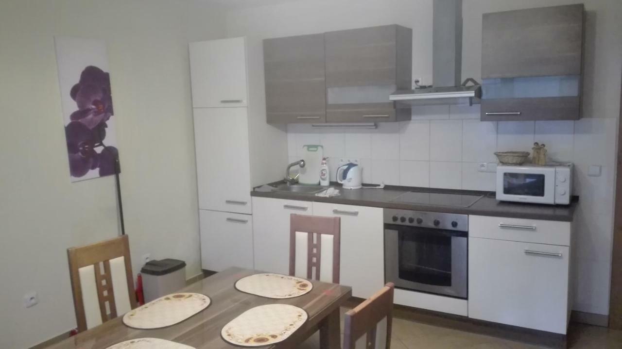 Apartman Eva Vrbovec Zewnętrze zdjęcie